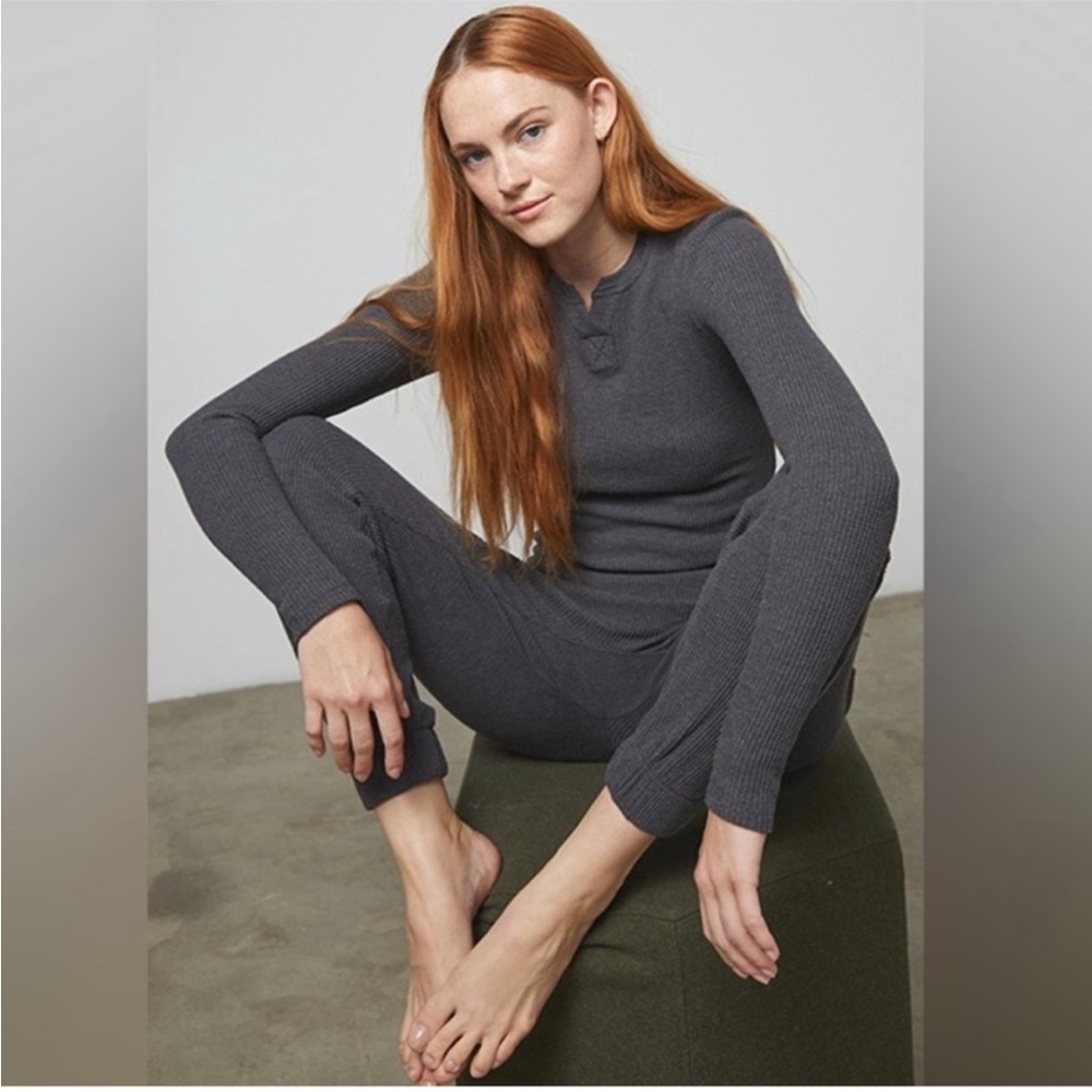 NWT- Lunya- Thermal DrapedJoggers- Size Large